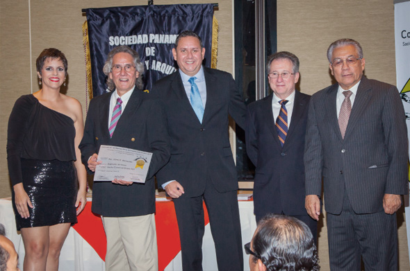 Mención Honorifica – SPIA 2014